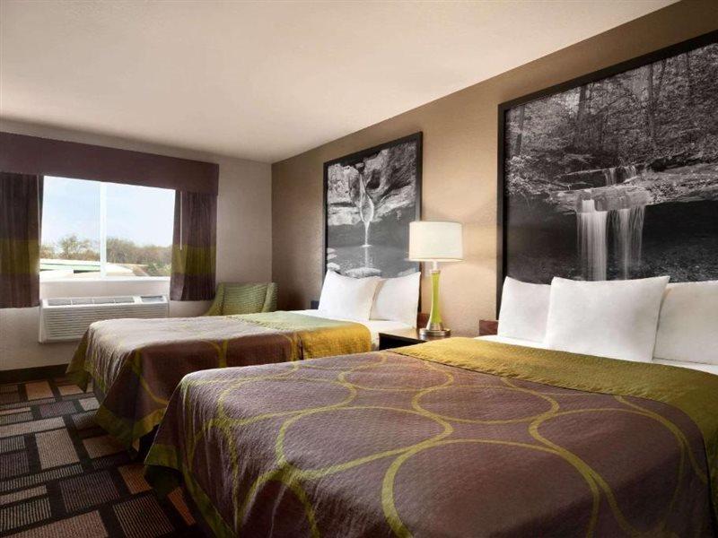 Super 8 By Wyndham Akron S/Green/Uniontown Oh Екстериор снимка