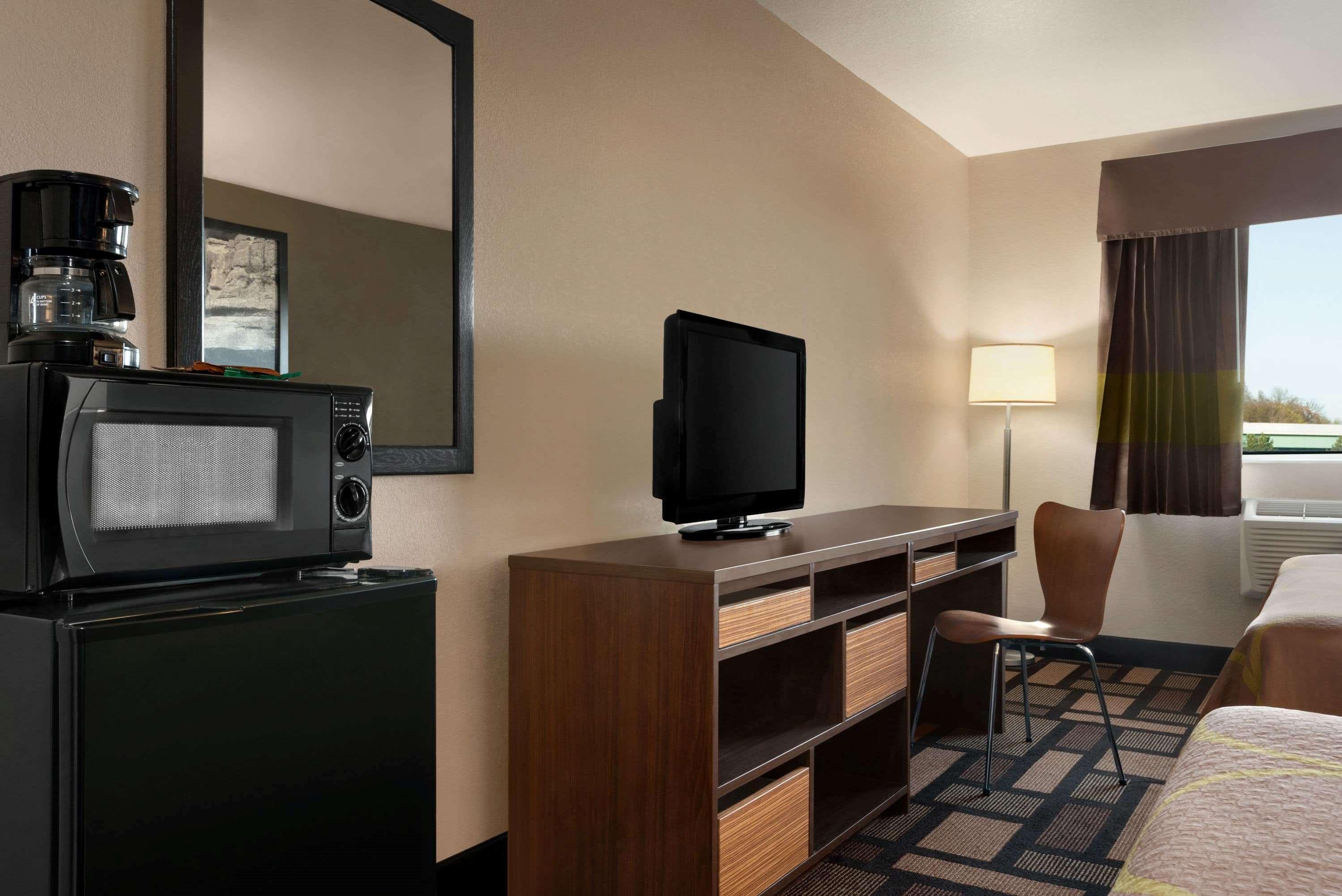 Super 8 By Wyndham Akron S/Green/Uniontown Oh Екстериор снимка