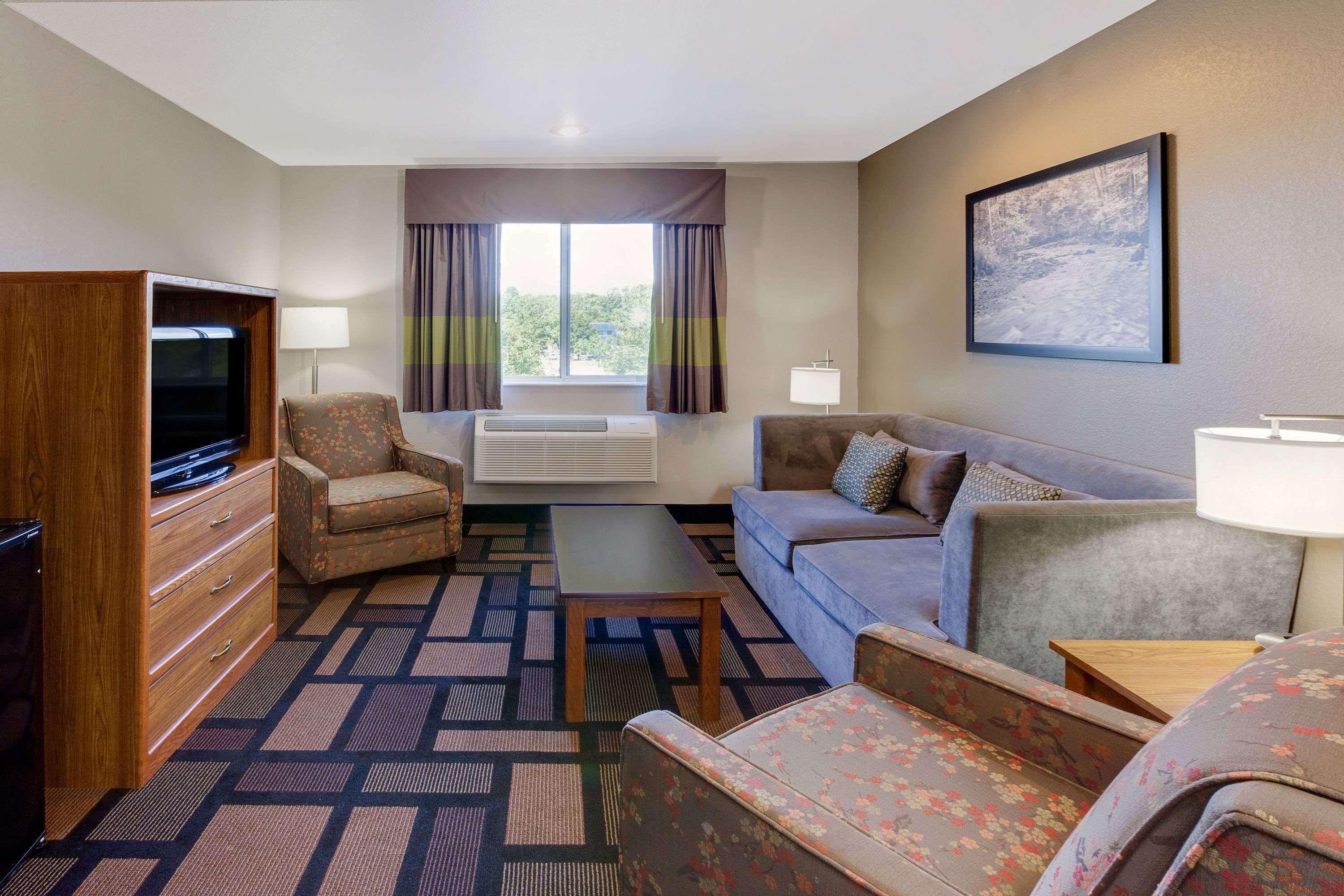 Super 8 By Wyndham Akron S/Green/Uniontown Oh Екстериор снимка